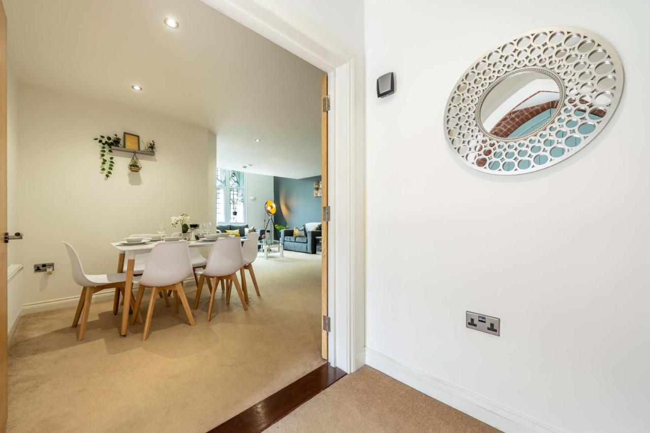 Appartement Grade 2 Listed Converted Church, Within 750yrds To Southsea *